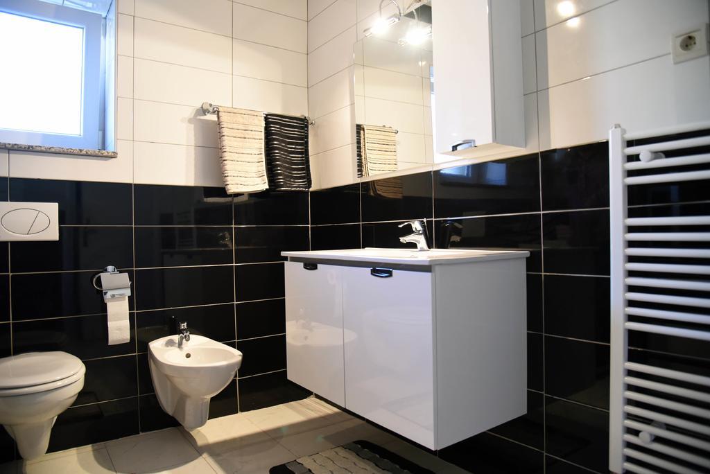 Apartment Mario Livno Esterno foto